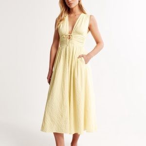 Abercrombie Yellow Seersucker Ruched
Midi Dress NWT